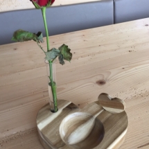 Herz Rosenvase liegend